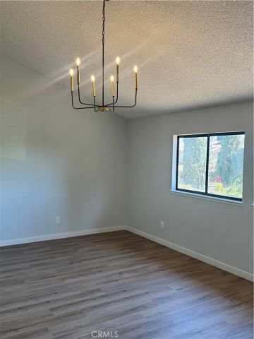 7813 Nairn Court, Bakersfield, CA 93309