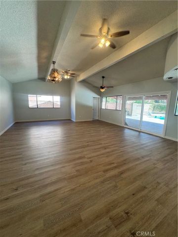 7813 Nairn Court, Bakersfield, CA 93309