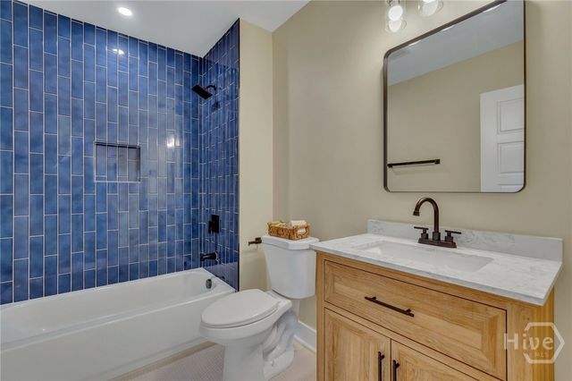 402 E 57th Street, Savannah, GA 31405