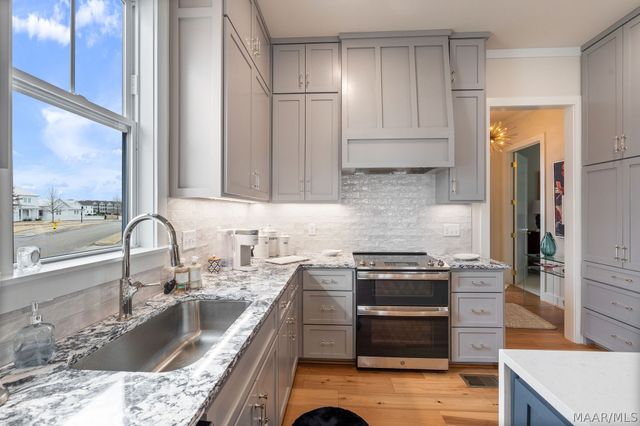 328 Lake Cameron Drive, Pike Road, AL 36064