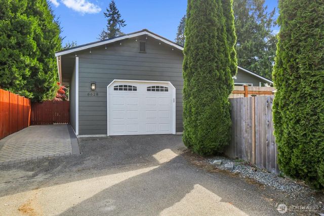 6628 Beverly Boulevard, Everett, WA 98203