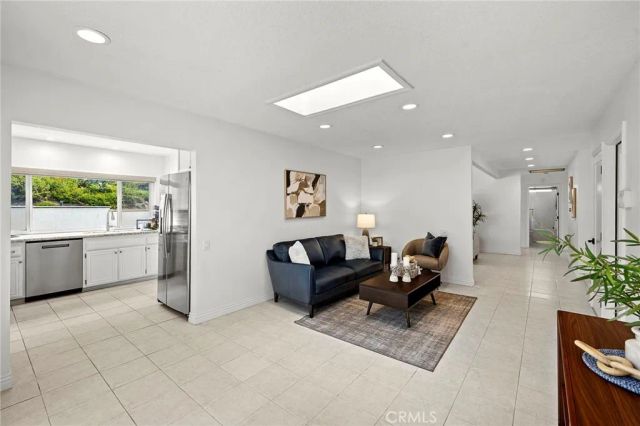 23866 Via Calzada, Mission Viejo, CA 92691