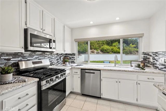 23866 Via Calzada, Mission Viejo, CA 92691