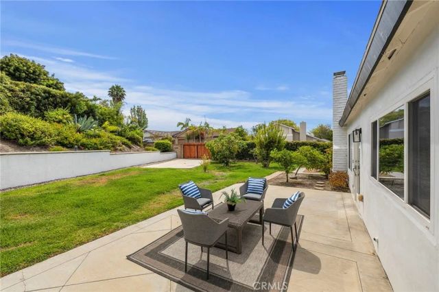 23866 Via Calzada, Mission Viejo, CA 92691