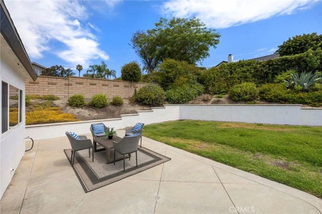 23866 Via Calzada, Mission Viejo, CA 92691