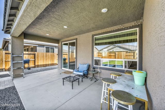 1071 Iron King Drive, Sparks, NV 89441