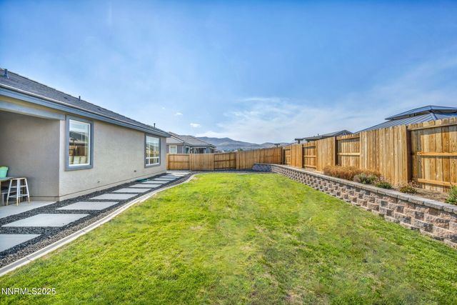 1071 Iron King Drive, Sparks, NV 89441