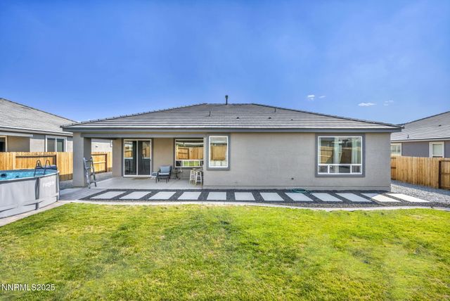 1071 Iron King Drive, Sparks, NV 89441