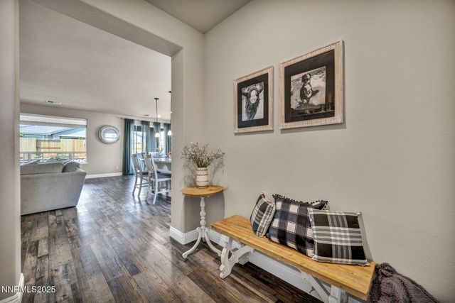 1071 Iron King Drive, Sparks, NV 89441