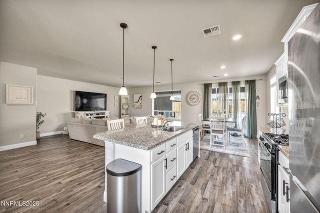 1071 Iron King Drive, Sparks, NV 89441