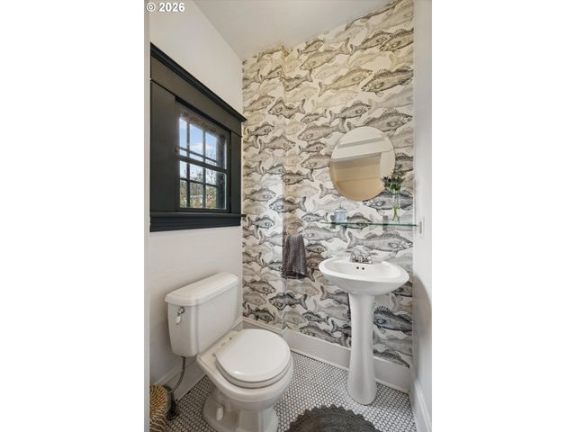 4227 Se GLADSTONE St, Portland, OR 97206