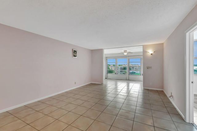 14623 Bonaire Boulevard 502, Delray Beach, FL 33446