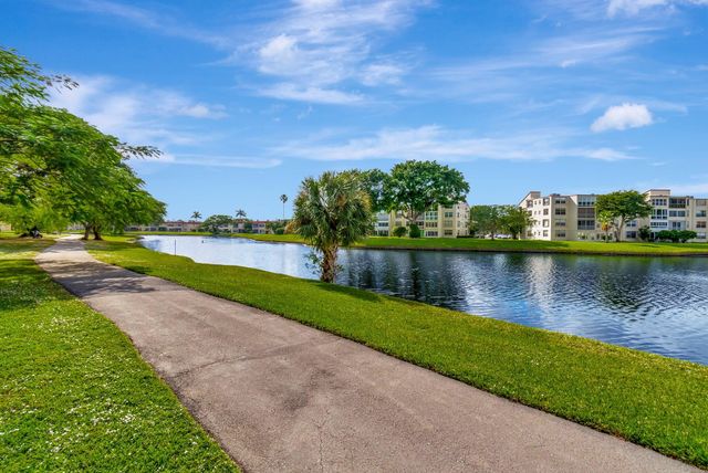 14623 Bonaire Boulevard 502, Delray Beach, FL 33446