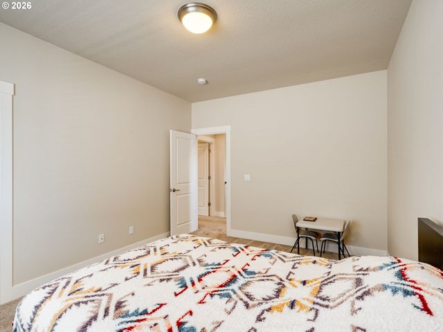 15335 Sw MISSISSIPPI Ct, Portland, OR 97224
