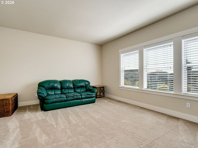 15335 Sw MISSISSIPPI Ct, Portland, OR 97224
