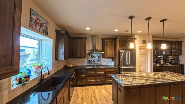 28 Boerne Stage Airfield, Boerne, TX 78006