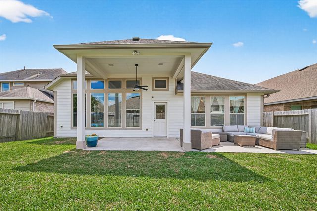 24022 Kingdom Isle Lane, Katy, TX 77493