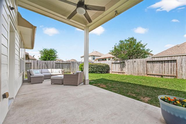 24022 Kingdom Isle Lane, Katy, TX 77493