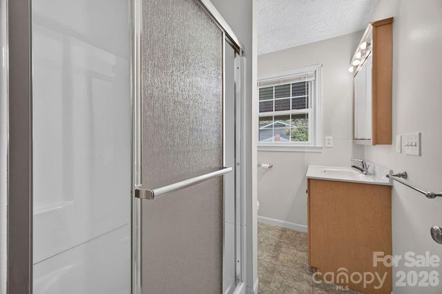 2409 Lucas Street, Hendersonville, NC 28791