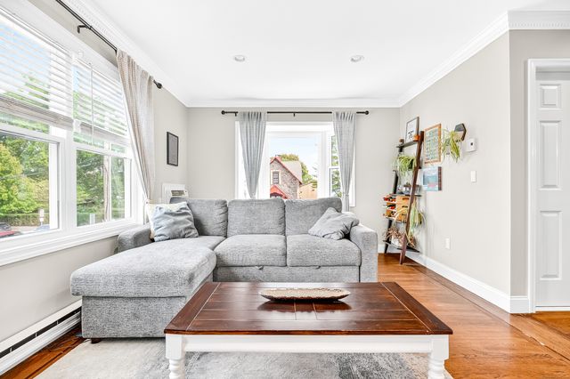 55 Woodland Place APT 1, Stamford, CT 06902