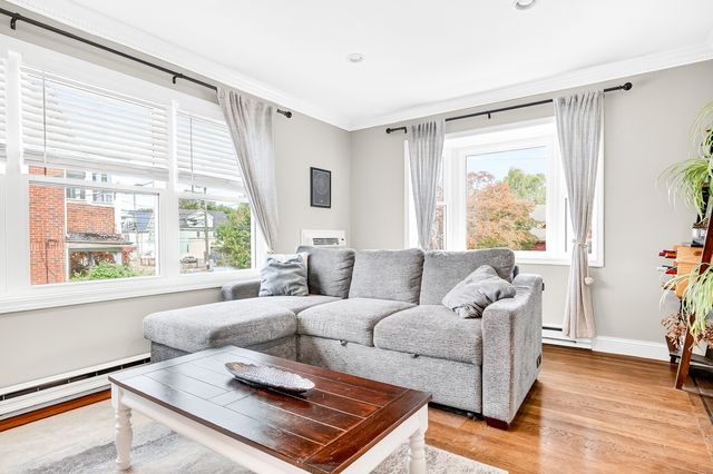 55 Woodland Place APT 1, Stamford, CT 06902