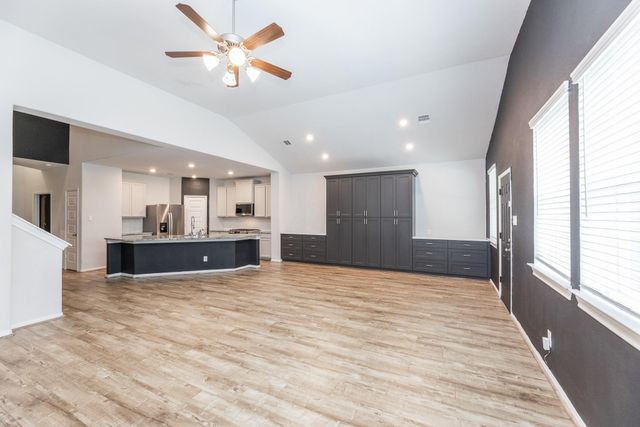 5943 Pearland Place, Pearland, TX 77581