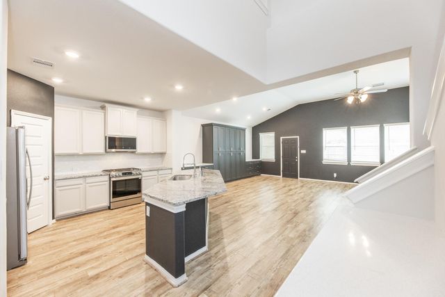 5943 Pearland Place, Pearland, TX 77581