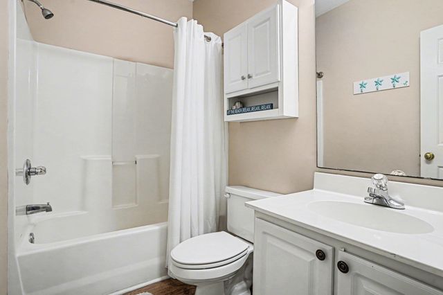 636 River Oaks Dr Apt 49I, Myrtle Beach, SC 29579