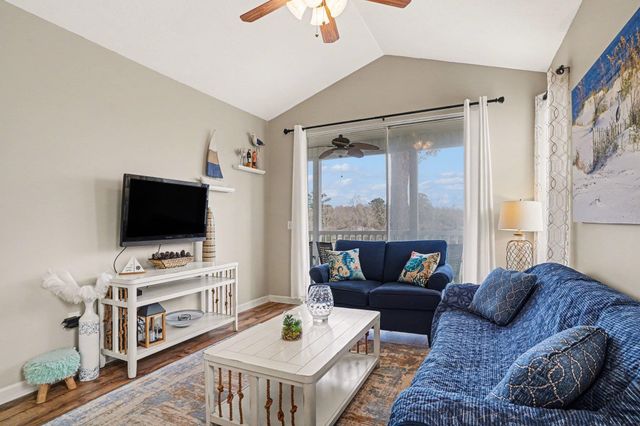 636 River Oaks Dr Apt 49I, Myrtle Beach, SC 29579