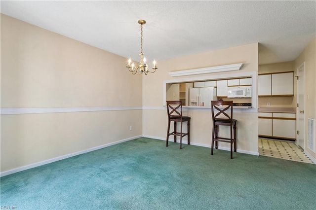 3807 Banister River Reach Apt C, Portsmouth, VA 23703