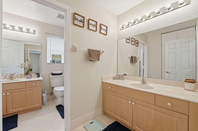 2753 Misty Oaks Circle, Royal Palm Beach, FL 33411
