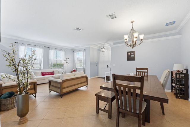 2753 Misty Oaks Circle, Royal Palm Beach, FL 33411