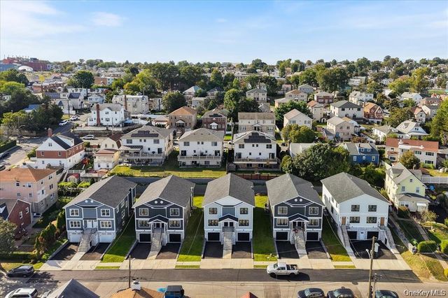 93 Thurton Place 2, Yonkers, NY 10704