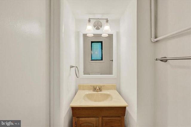 3814 GRANTLEY RD, Baltimore, MD 21215