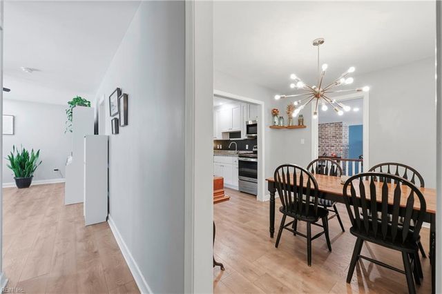 2 Watts DR, Hampton, VA 23666