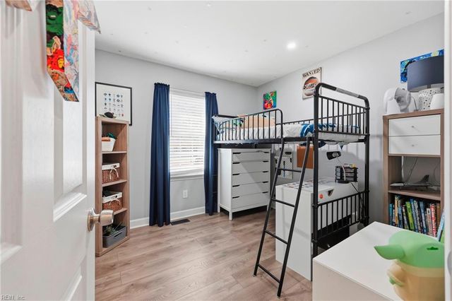 2 Watts DR, Hampton, VA 23666