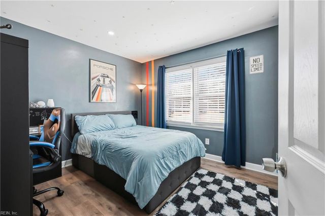 2 Watts DR, Hampton, VA 23666