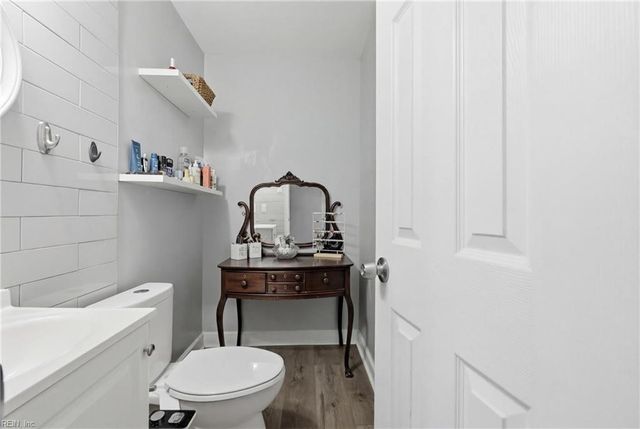 2 Watts DR, Hampton, VA 23666