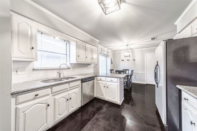 430 Brookfield Drive, Garland, TX 75040