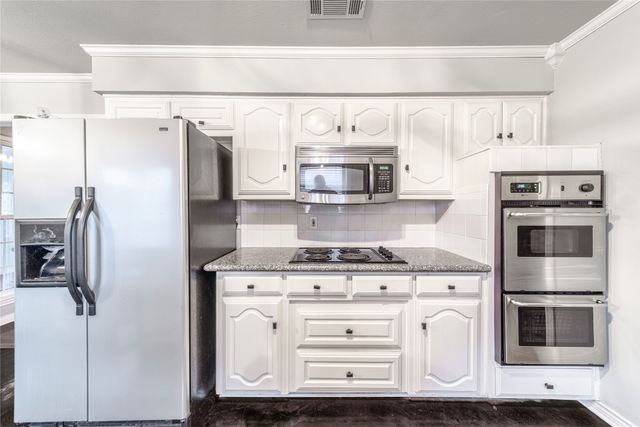 430 Brookfield Drive, Garland, TX 75040