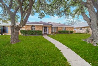 430 Brookfield Drive, Garland, TX 75040