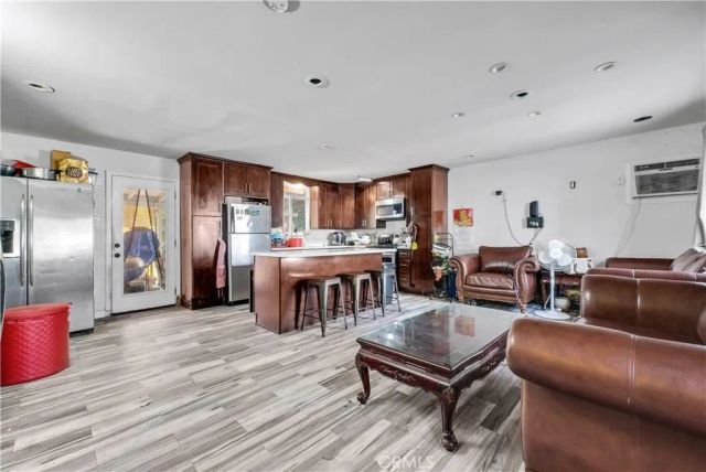 10160 FELIPE Avenue, Montclair, CA 91763