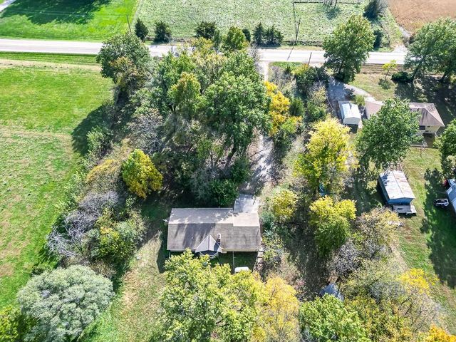 17880 Tonganoxie Drive, Leavenworth, KS 66048