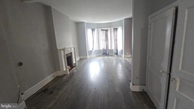 3246 W HUNTINGDON ST, Philadelphia, PA 19132