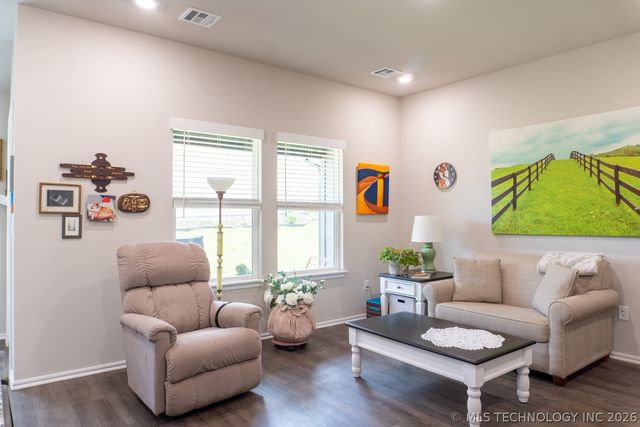 600 Canton Place, Mannford, OK 74044