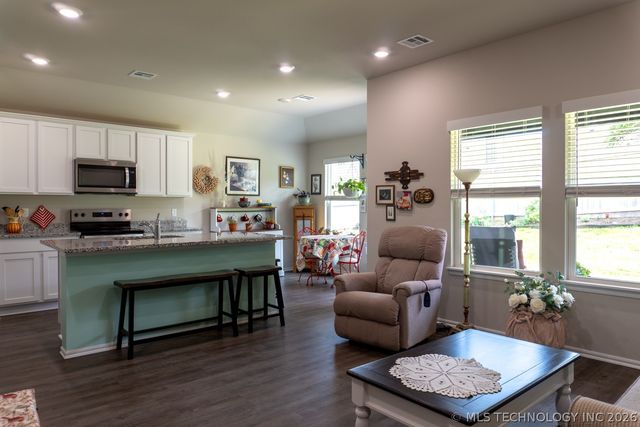 600 Canton Place, Mannford, OK 74044
