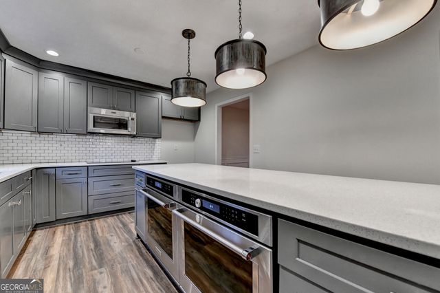 1106 Fieldstone Drive, Canton, GA 30114