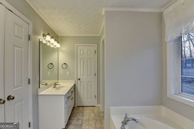 1106 Fieldstone Drive, Canton, GA 30114