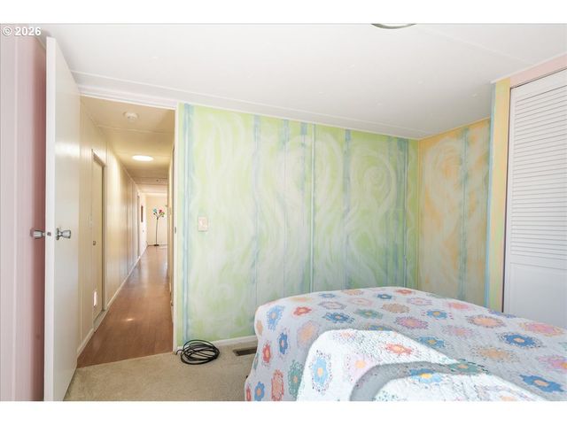 1418 PINE St 7, Silverton, OR 97381