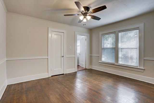 1926 W Mckinney Street, Houston, TX 77019